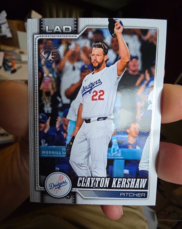 2026 Topps Series 1 #22 Clayton Kershaw — front