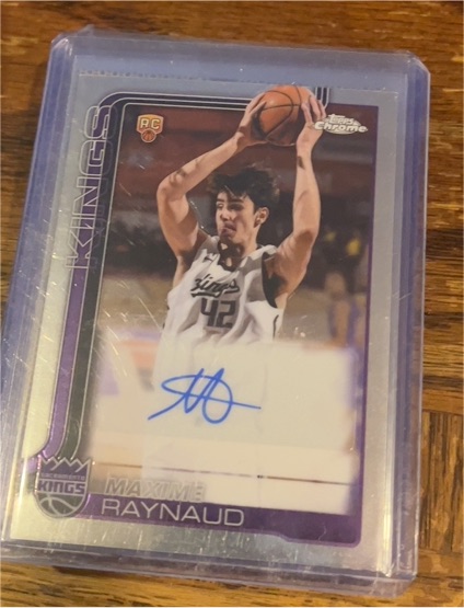 2025-26 Topps Chrome #TCAR-MR Maxime Raynaud — front