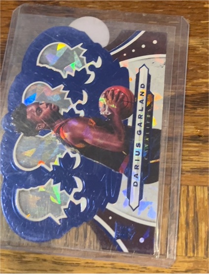 2019-20 Panini Crown Royale #9 Darius Garland — front