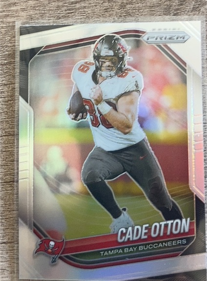 2025 Panini Prizm #151 Cade Otton Silver Prizm — front
