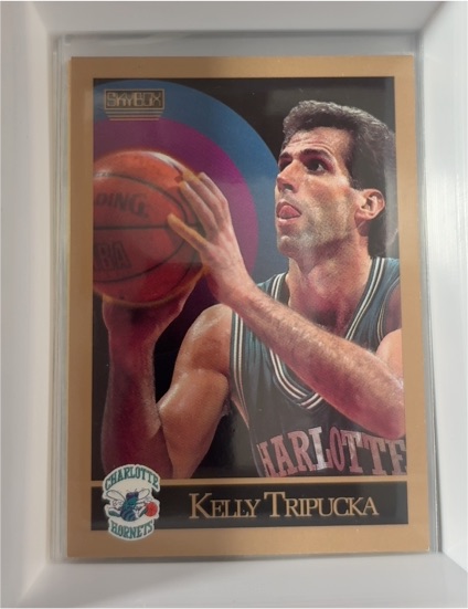 1990-91 SkyBox #35 Kelly Tripucka — front
