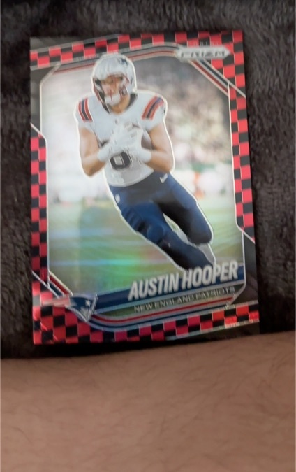 2025 Panini Prizm #265 Austin Hooper — front