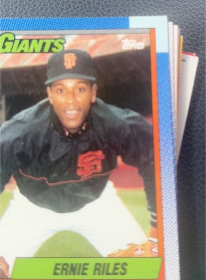 1990 Topps #732 Ernie Riles — front