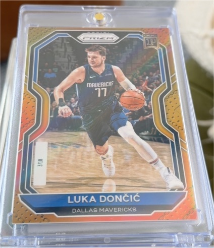 2020-21 Panini Prizm #77 Luka Dončić — front