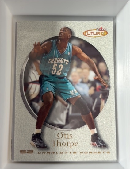 2000 Fleer Futures #52 Otis Thorpe — front