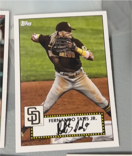 2021 Topps Series 1 #T52-32 Fernando Tatis Jr. — front