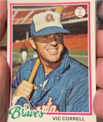 1978 Topps #527 Vic Correll — front