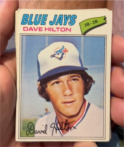 1977 Topps #163 Dave Hilton — front