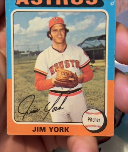 1975 Topps #383 Jim York — front