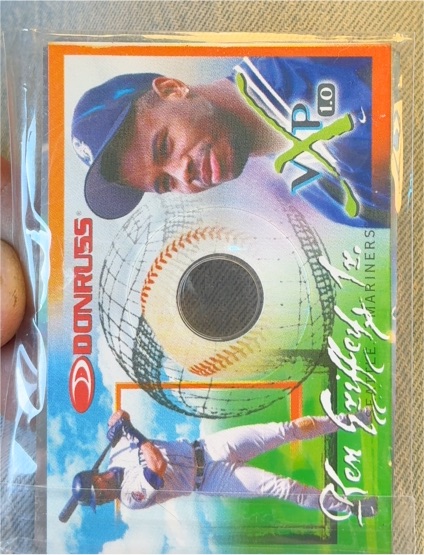 1997 Donruss VXP 1.0 #1.0 Ken Griffey Jr. — front