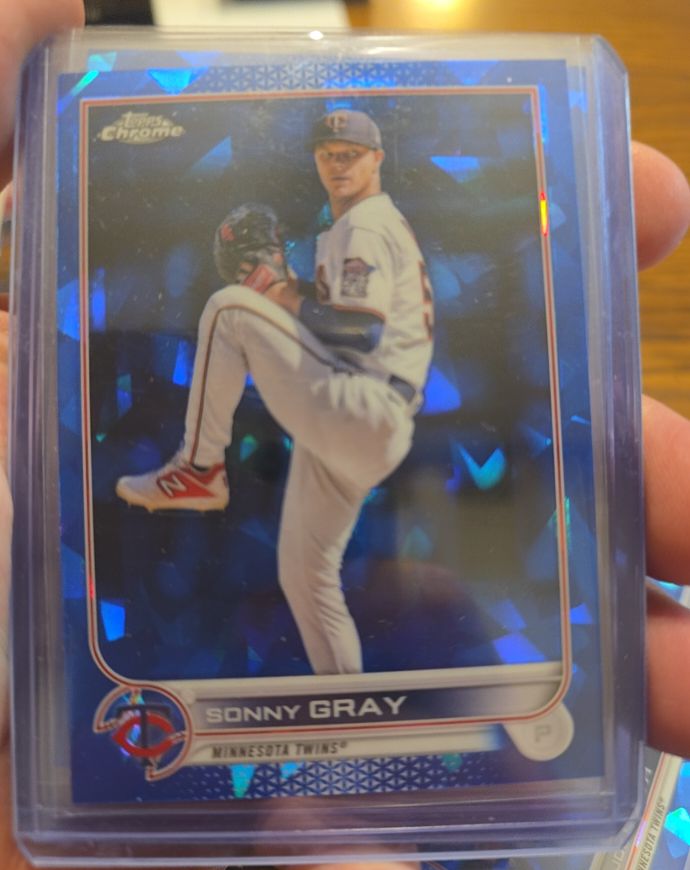 2022 Topps Chrome Update Sapphire Edition #US16 Sonny Gray — front
