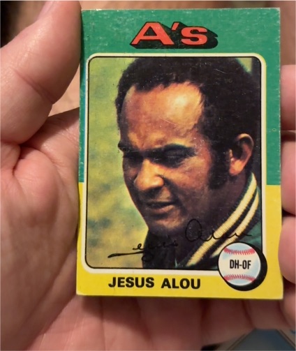 1975 Topps #253 Jesus Alou — front