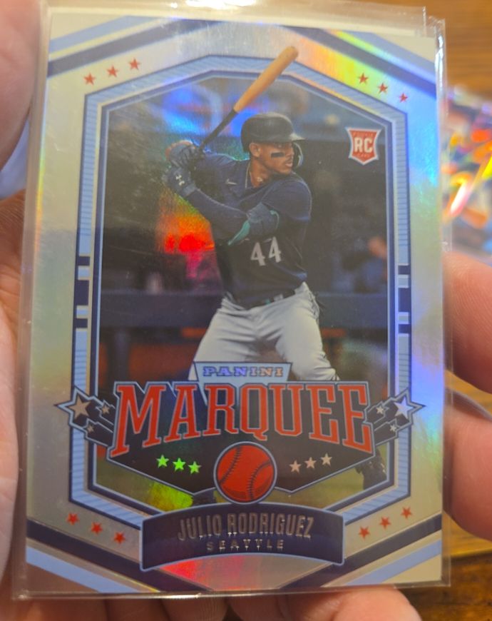 2022 Panini Chronicles Marquee #15 Julio Rodriguez — front
