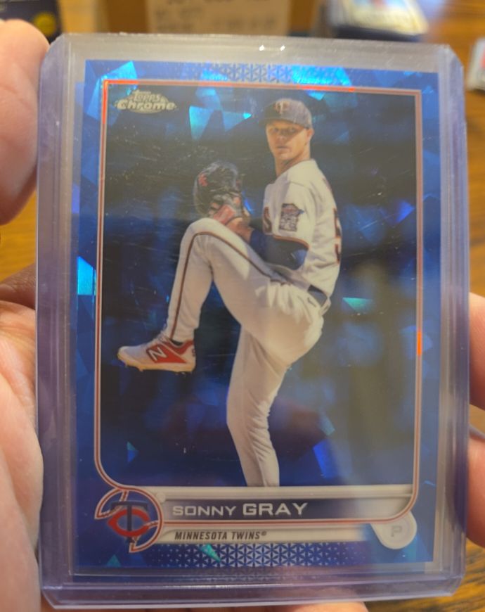 2022 Topps Chrome Update Sapphire Edition #US16 Sonny Gray — front