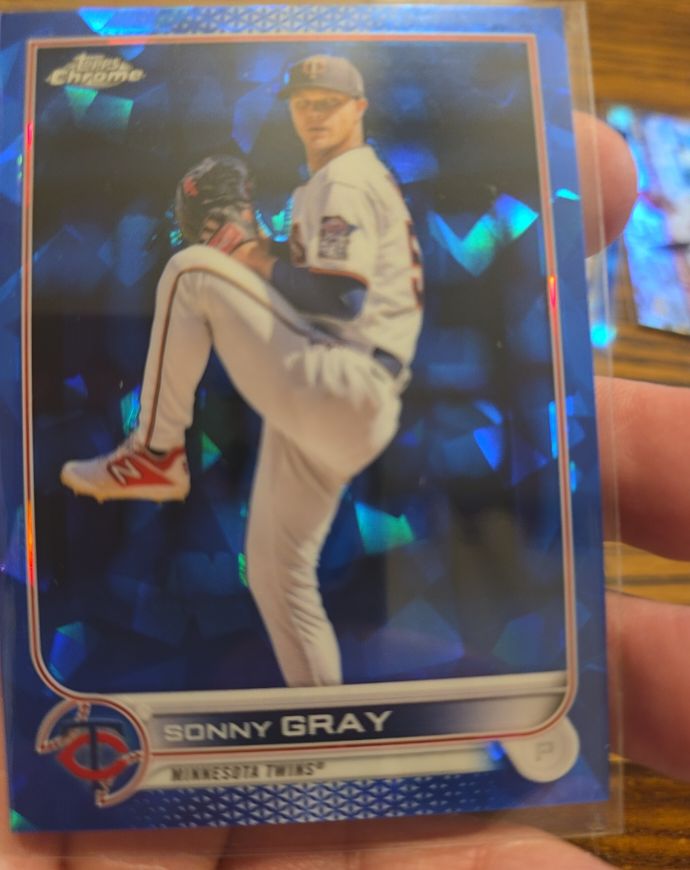 2022 Topps Chrome Update Sapphire Edition #US16 Sonny Gray — front