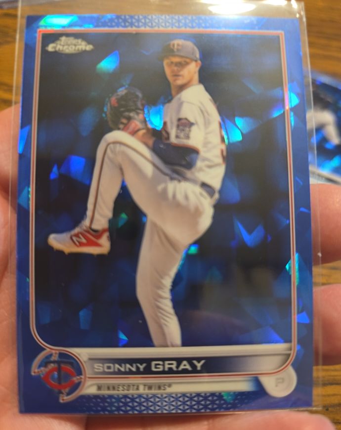 2022 Topps Chrome Update Sapphire Edition #US16 Sonny Gray — front