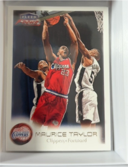 1999-00 Fleer Focus #17 Maurice Taylor — front
