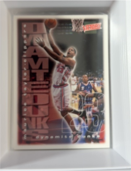 1999-00 Upper Deck Victory Dynamite Dunks #310 Antawn Jamison — front
