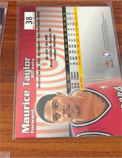 2000 Fleer Mystique #38 Maurice Taylor — front
