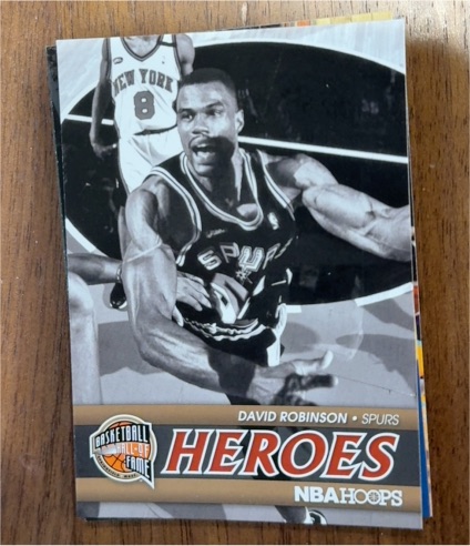 2011-12 NBA Hoops Hall of Fame Heroes #14 David Robinson — front