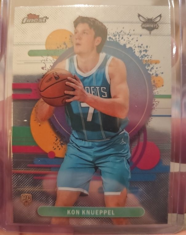 2026 Topps Finest #104 Kon Knueppel — front