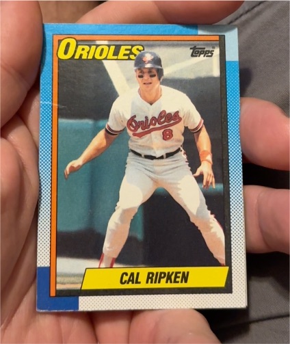 1990 Topps #570 Cal Ripken — front