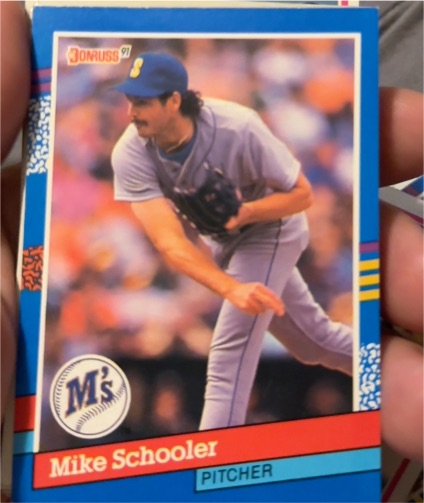 1991 Donruss #302 Mike Schooler — front