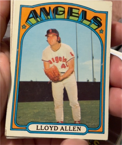 1972 Topps #102 Lloyd Allen — front