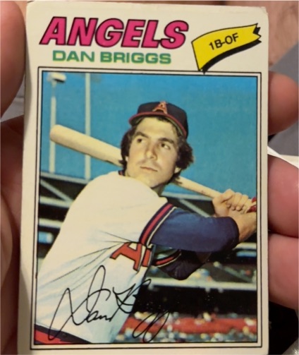 1977 Topps #592 Dan Briggs — front