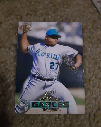 1996 Pacific Crown Collection #73 Rich Garces — front
