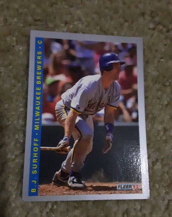 1993 Fleer #257 B.J. Surhoff Milwaukee Brewers — front
