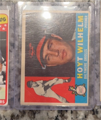 1960 Topps #395 Hoyt Wilhelm — front