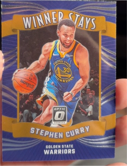 2023-24 Donruss Optic #16 Stephen Curry Winner Stays — front