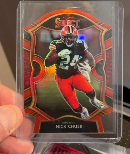 2020 Panini Select #26 Nick Chubb Concourse Level Red Prizm Die Cut — front