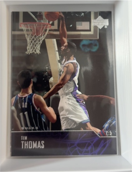 2003-04 Upper Deck #148 Tim Thomas — front