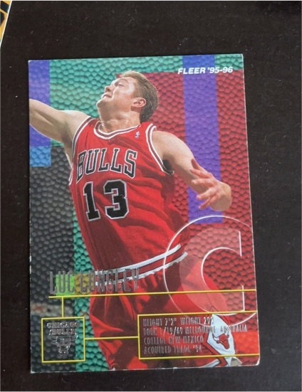 1995-96 Fleer #212 Luc Longley — front