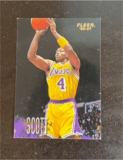 1996-97 Fleer #207 Byron Scott — front