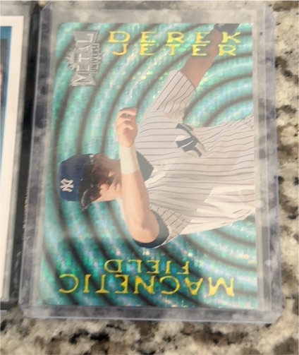 1997 Skybox Metal Universe #5 Derek Jeter Magnetic Field — front