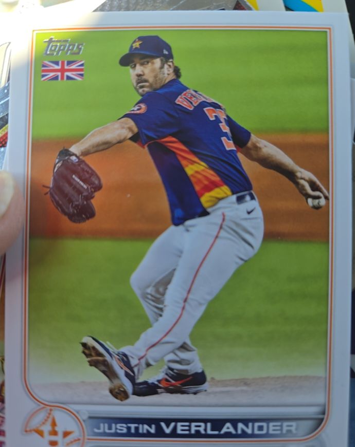 2022 Topps UK Edition #62 Justin Verlander — front