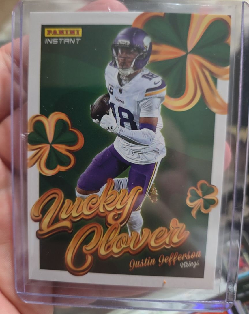 2025 Panini Instant #9 Justin Jefferson Lucky Clover — front