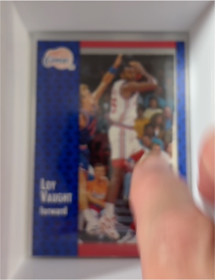 1991 Fleer #299 Loy Vaught — front