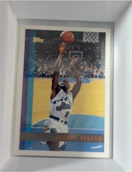 1997-98 Topps #199 Jacque Vaughn — front