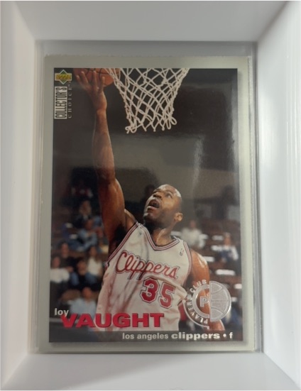 1995-96 Upper Deck Collector's Choice #156 Loy Vaught — front