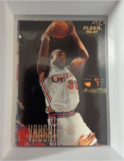 1996-97 Fleer #50 Loy Vaught — front