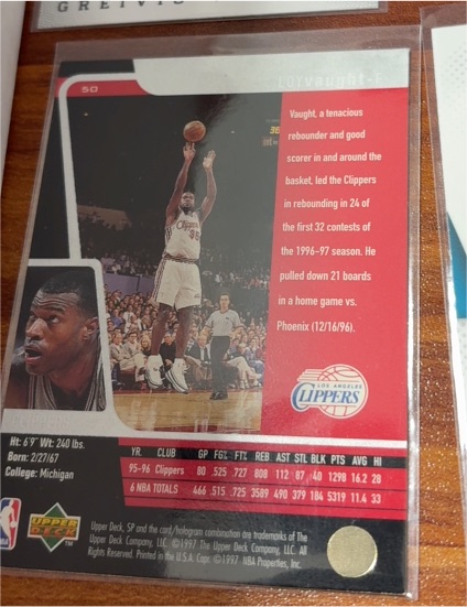 1996-97 Upper Deck #50 Loy Vaught — front