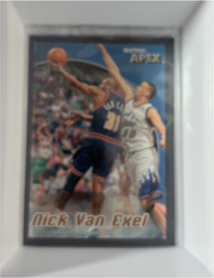 1999-00 SkyBox Apex #9 Nick Van Exel — front