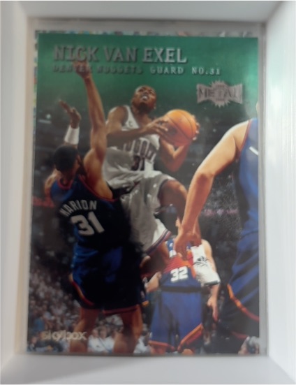 1999-00 Skybox Metal #104 Nick Van Exel — front