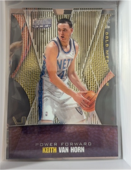 2000 Topps Stadium Club 3X3 Luminous #3X3/5B Keith Van Horn — front