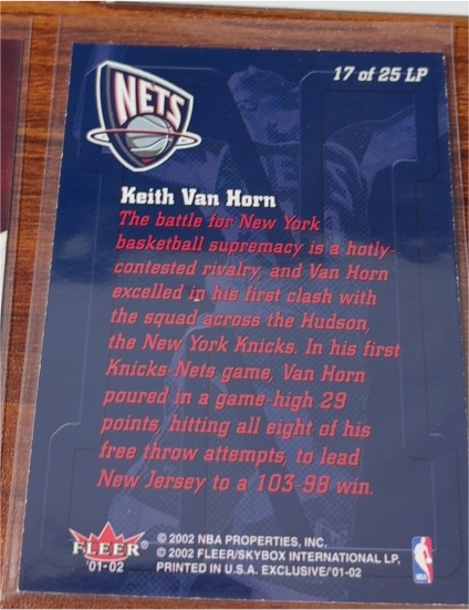 2001-02 Fleer #17 Keith Van Horn — front