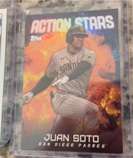 2023 Topps Update #AS-19 Juan Soto Action Stars San Diego Padres — front